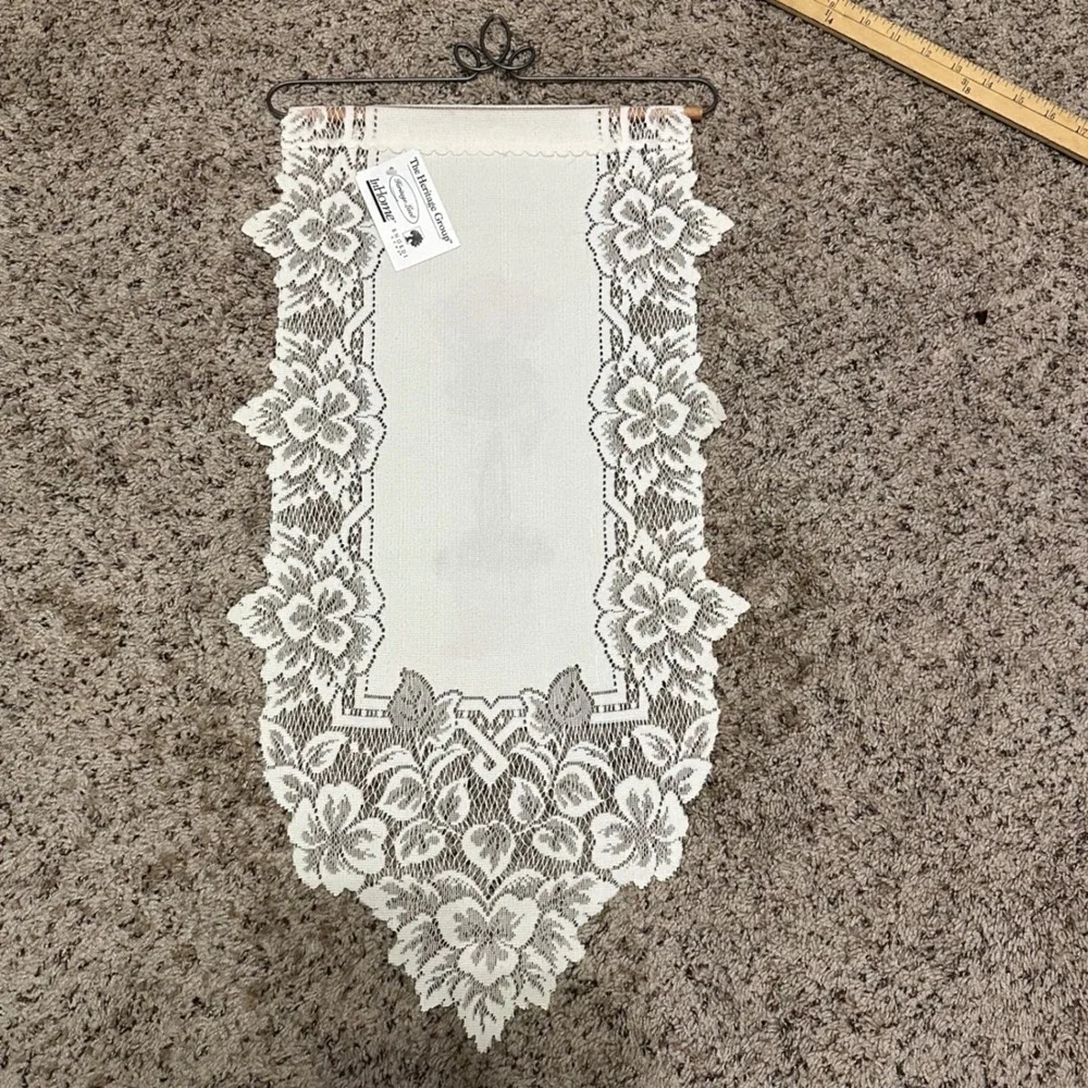 Heritage‎ Lace Wall Hanging Banner  NEW Pink Rose Floral Cottagecore Farmhouse